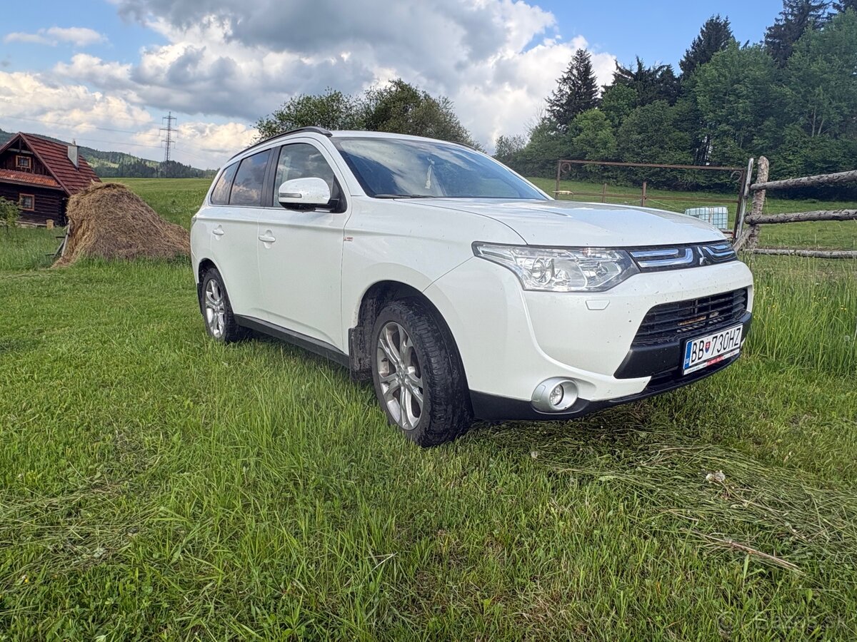 Mitshubishi outlander III - 4