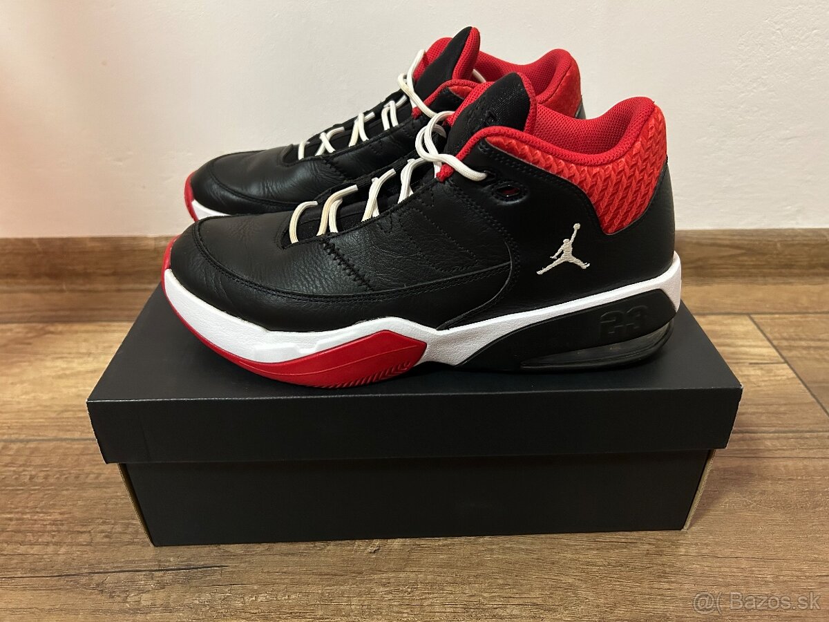 Jordan max aura 3 - 4