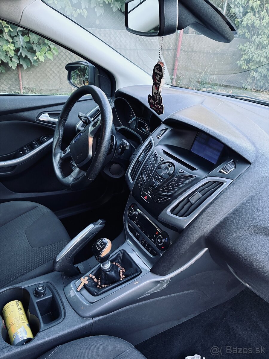 Ford Focus - 4