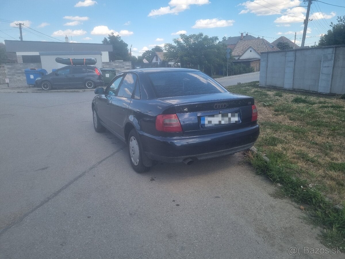 Audi a4 1.8 92kW - 4