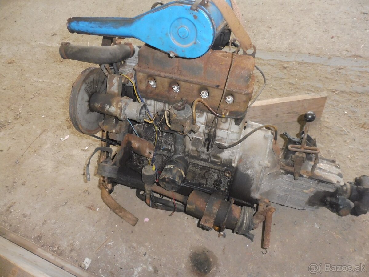 predám motor do auta škoda 1203 - 4