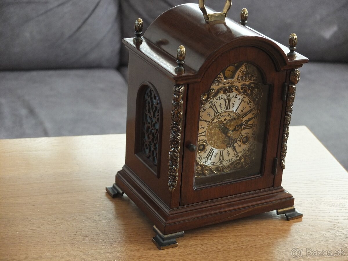 HODINY ZÁNSKÉ PŮLKY FÁZE MĚSÍCE TOP STAV - 4