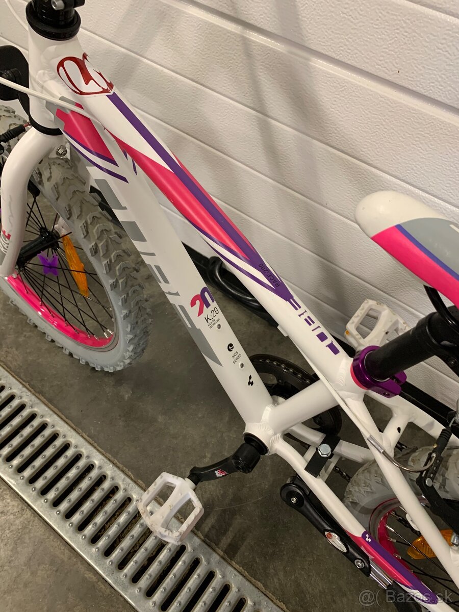 Detský bicykel CUBE - 4