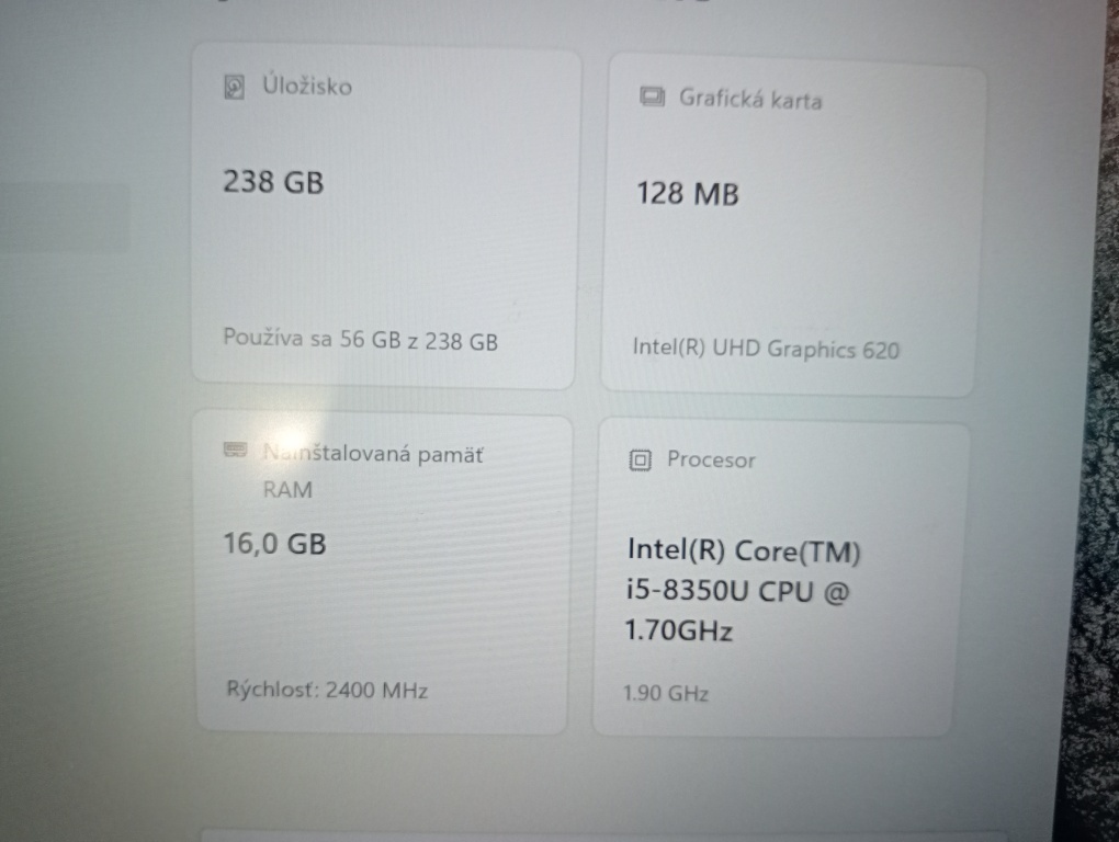 Lenovo L480 , Intel core i5 , 16gb ram , ssd - 4