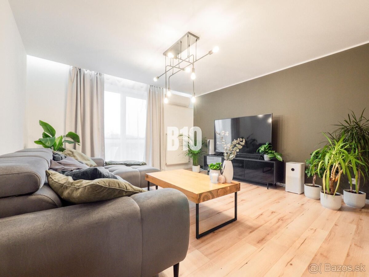 Chytí ťa za srdce? Staré Mesto- Tehla- Balkón - 4