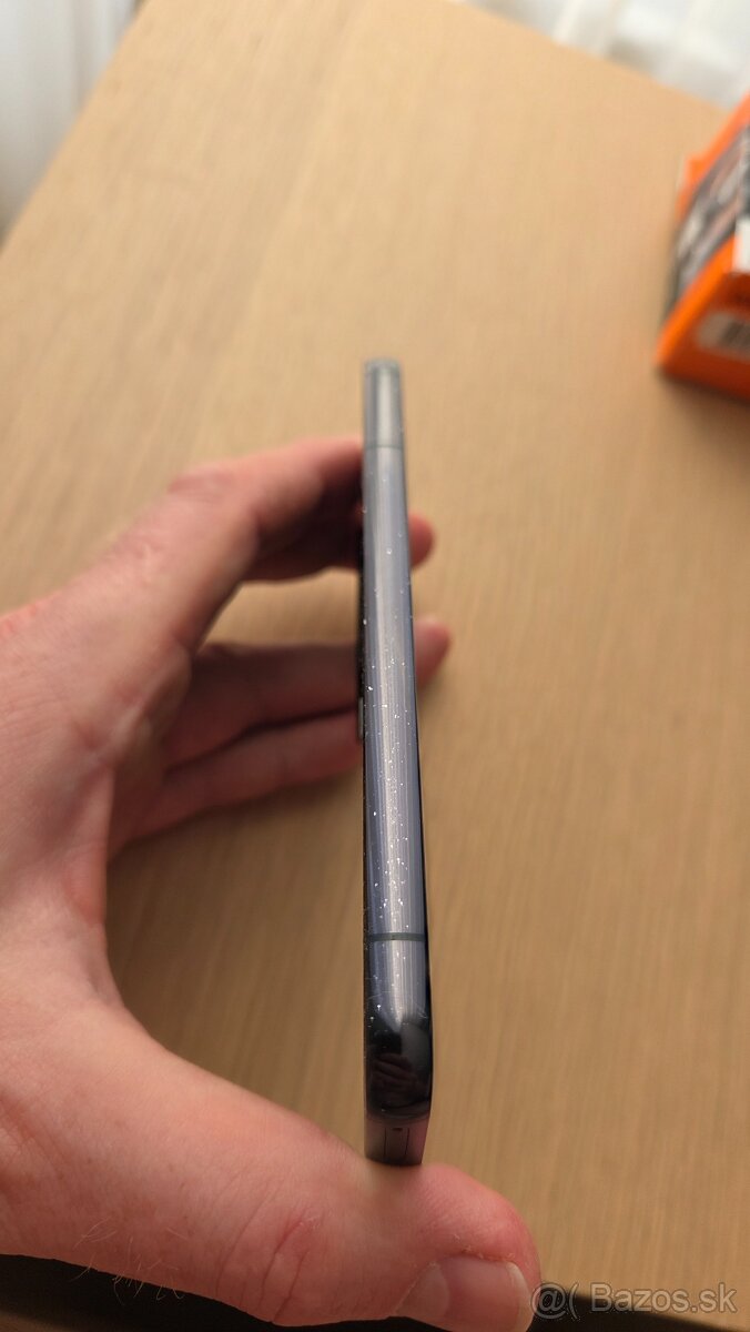 Samsung Galaxy S22 128GB Black - 4