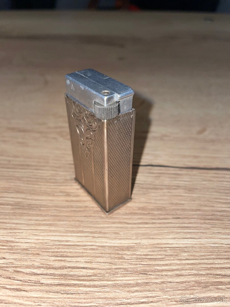 Strieborný benzínový zapaľovač - 4