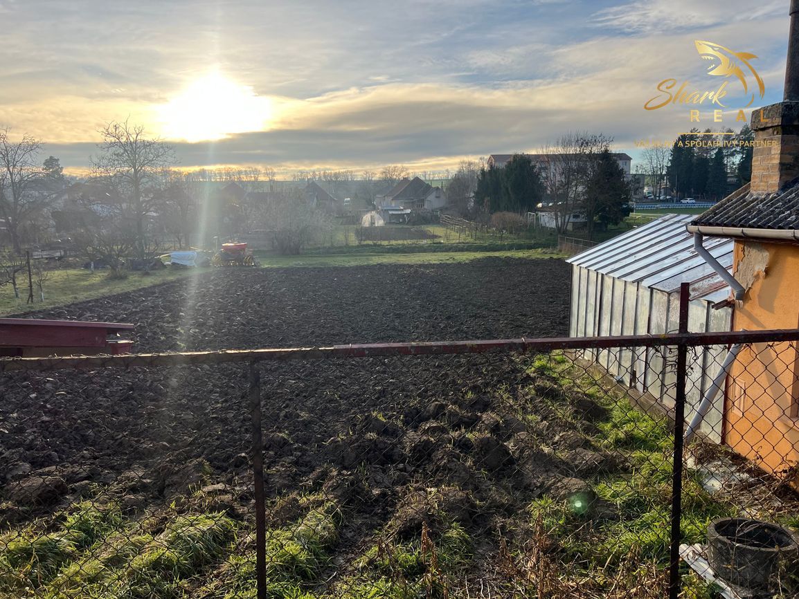 Predám priestranný 4-izbový dom po kompletnej vnútornej reko - 4