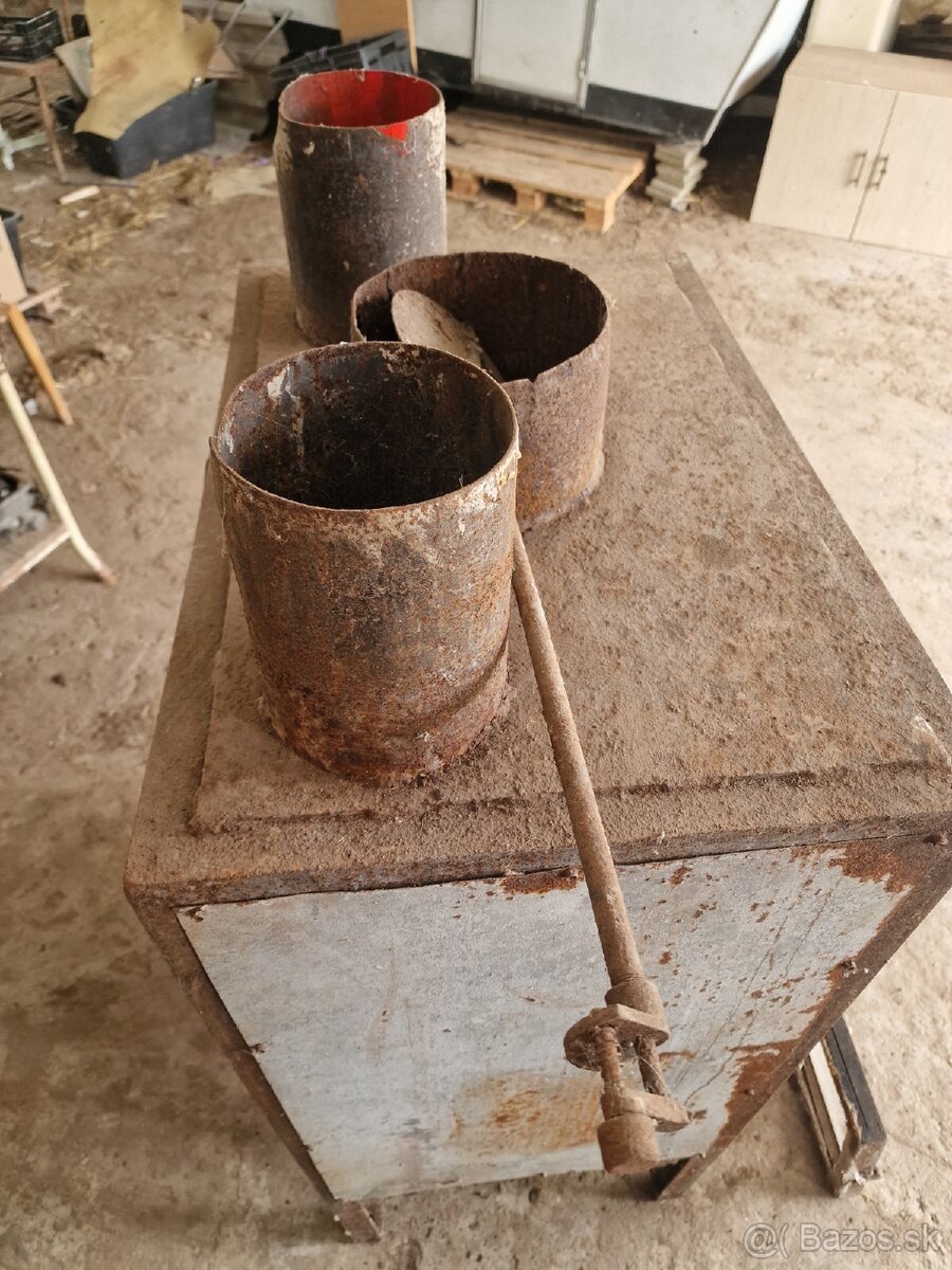 Predám starú krbovú vložku - 4