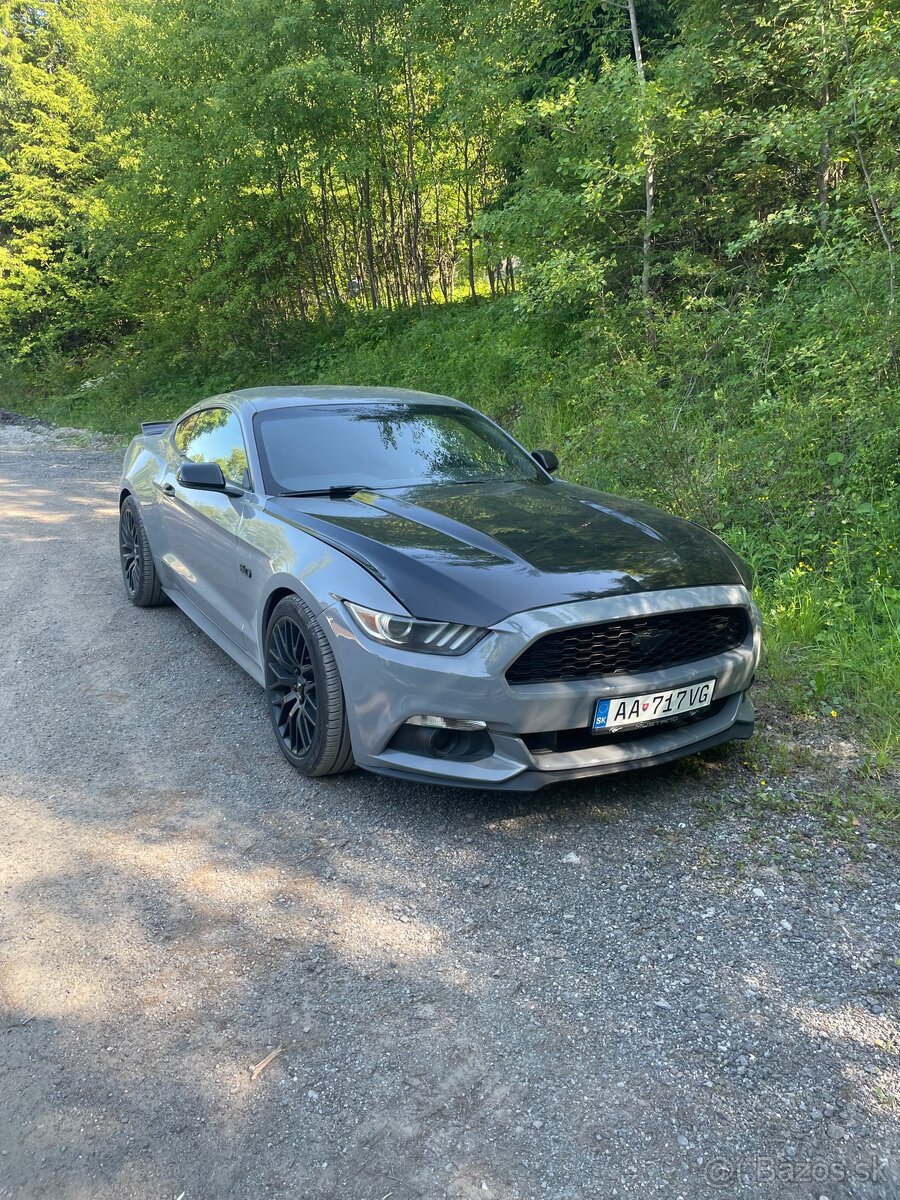 Ford mustang 5.0 v8 - 4