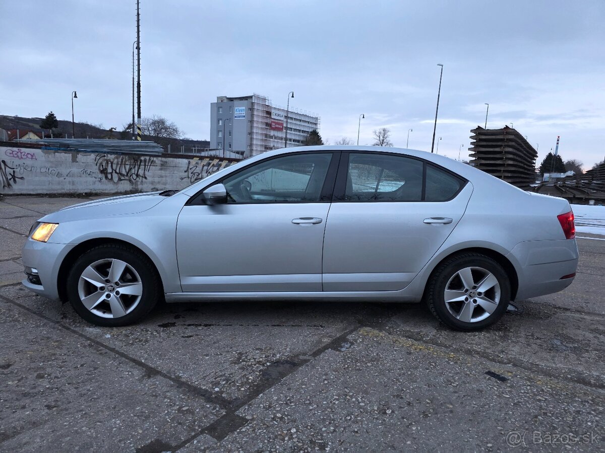Škoda Octavia 1.6 TDI - 4