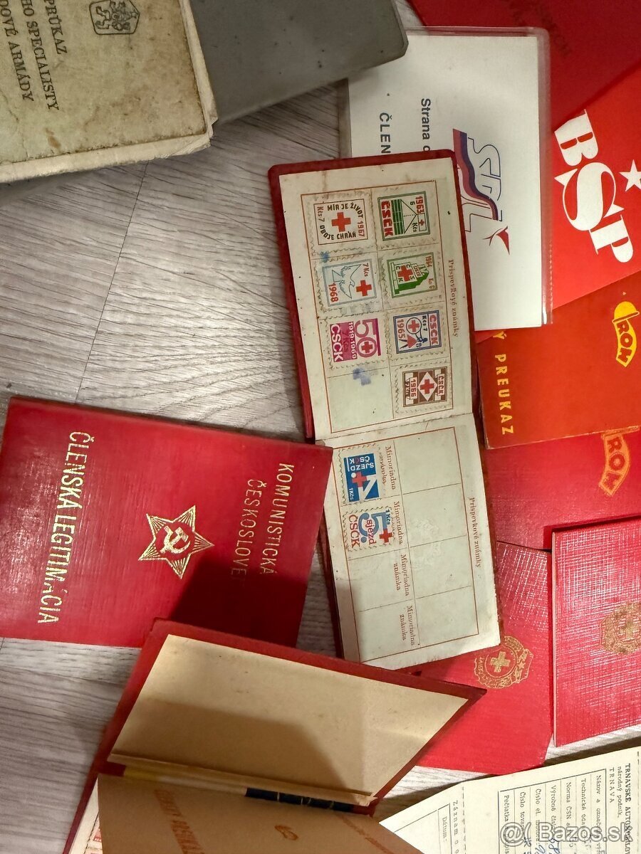 Staré odznaky, knižky - 4