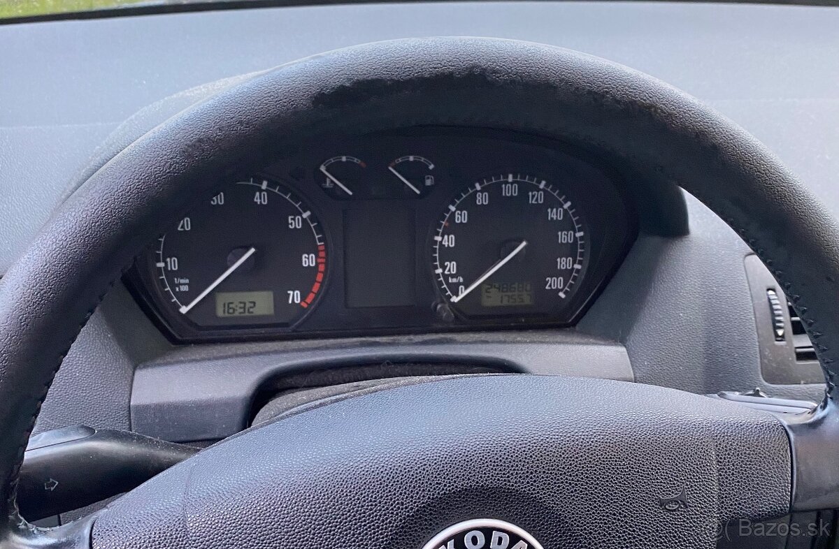 Skoda Fabia - 4