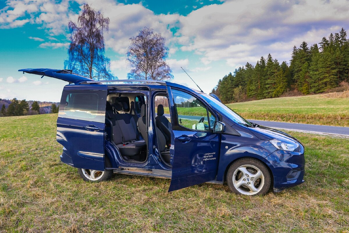 Prenájom Ford Tourneo Courier - 4