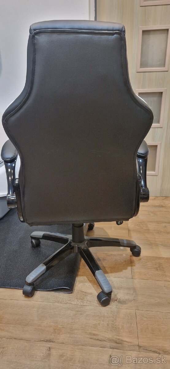 Kancelárska/herná stolička - 4