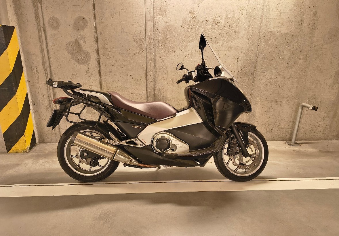 Honda Integra NC 700 - 4