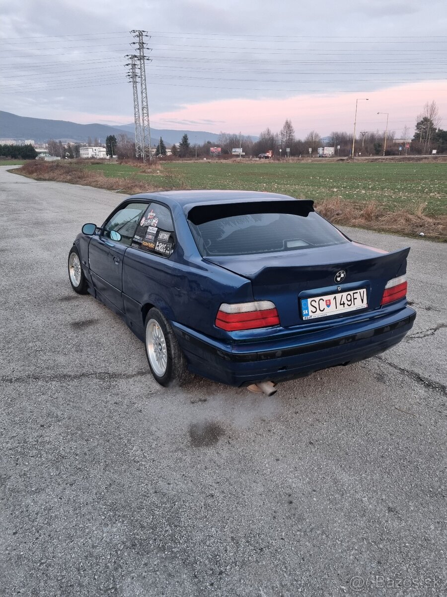 Bmw E36 323i - 4