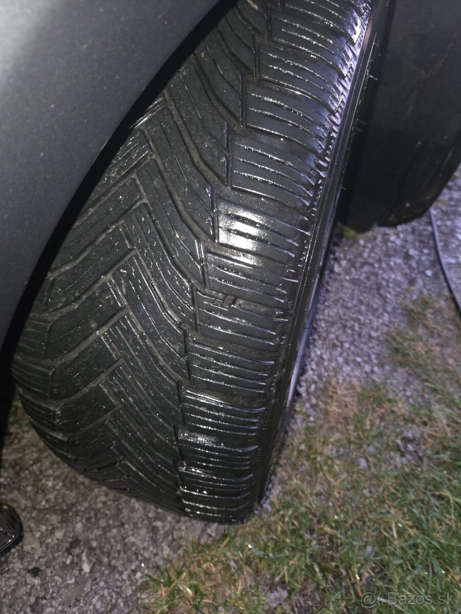 225/50/r17 98V XL zimné pneumatiky Michelin Winter Contact - 4