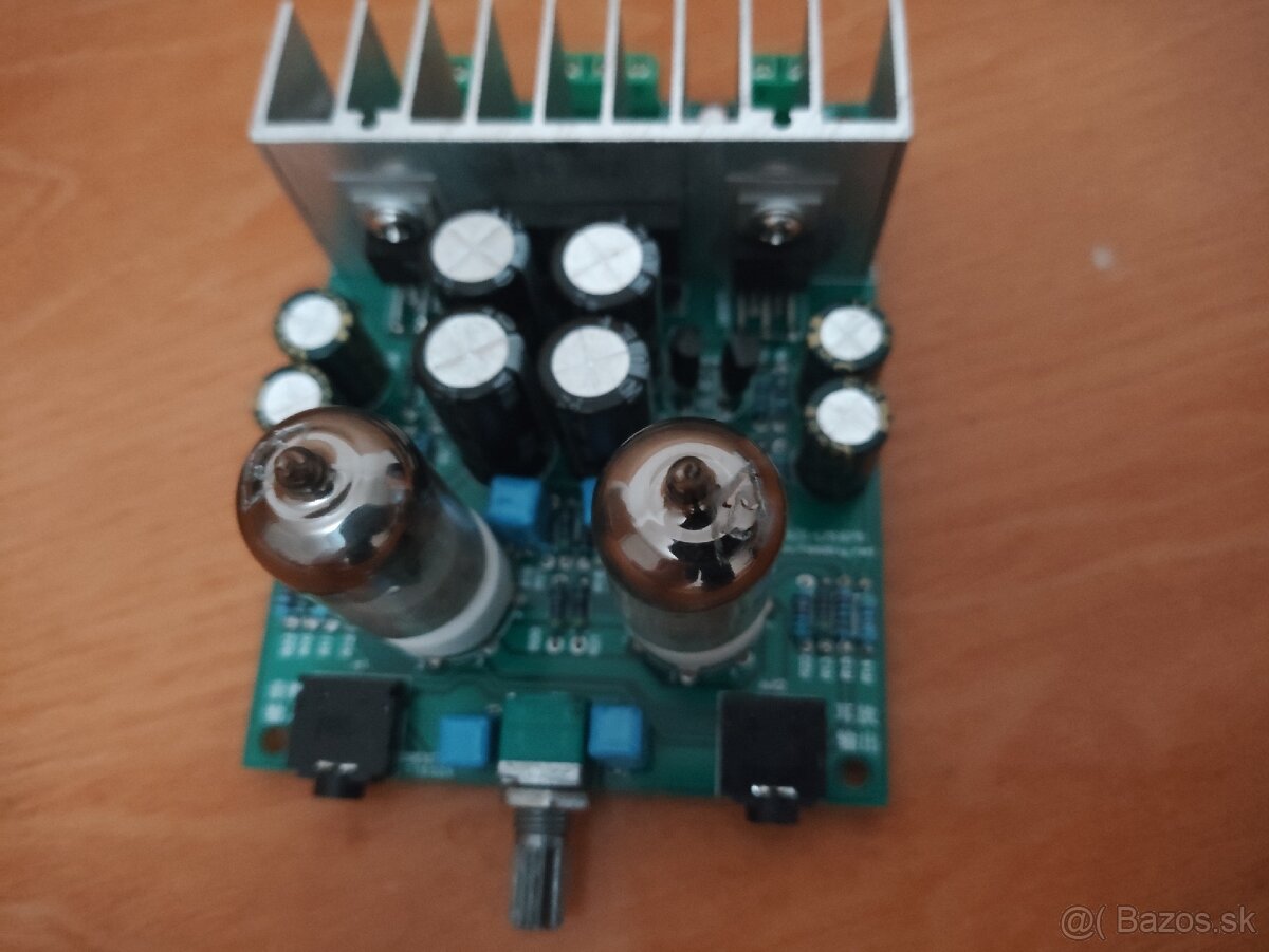 Zosilňovač 2x20W LM1875T/6J1 hybrid - 4