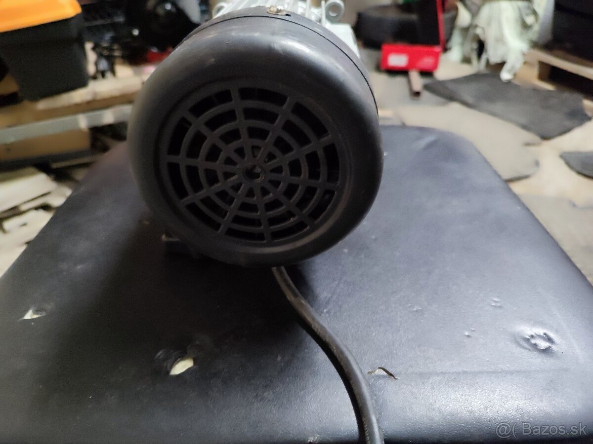 Motor na čerpadlo - 4