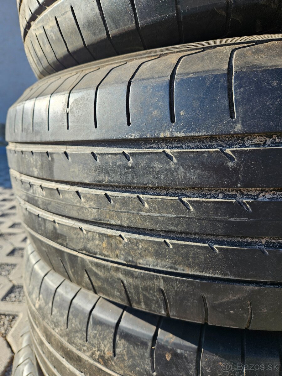 Pneumatiky 235/60 R18 - 4