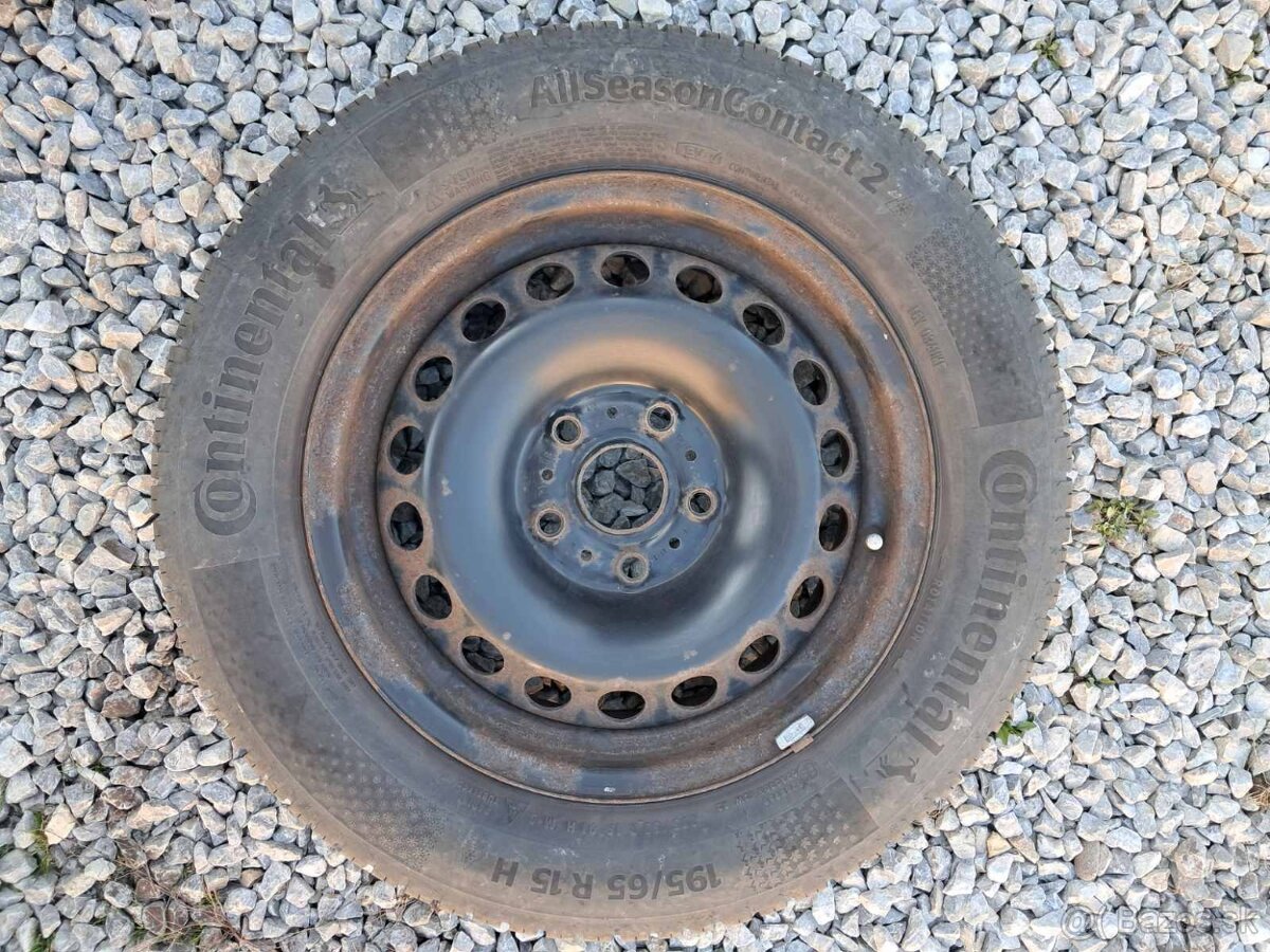 Predám celoročne pneumatiky - 4