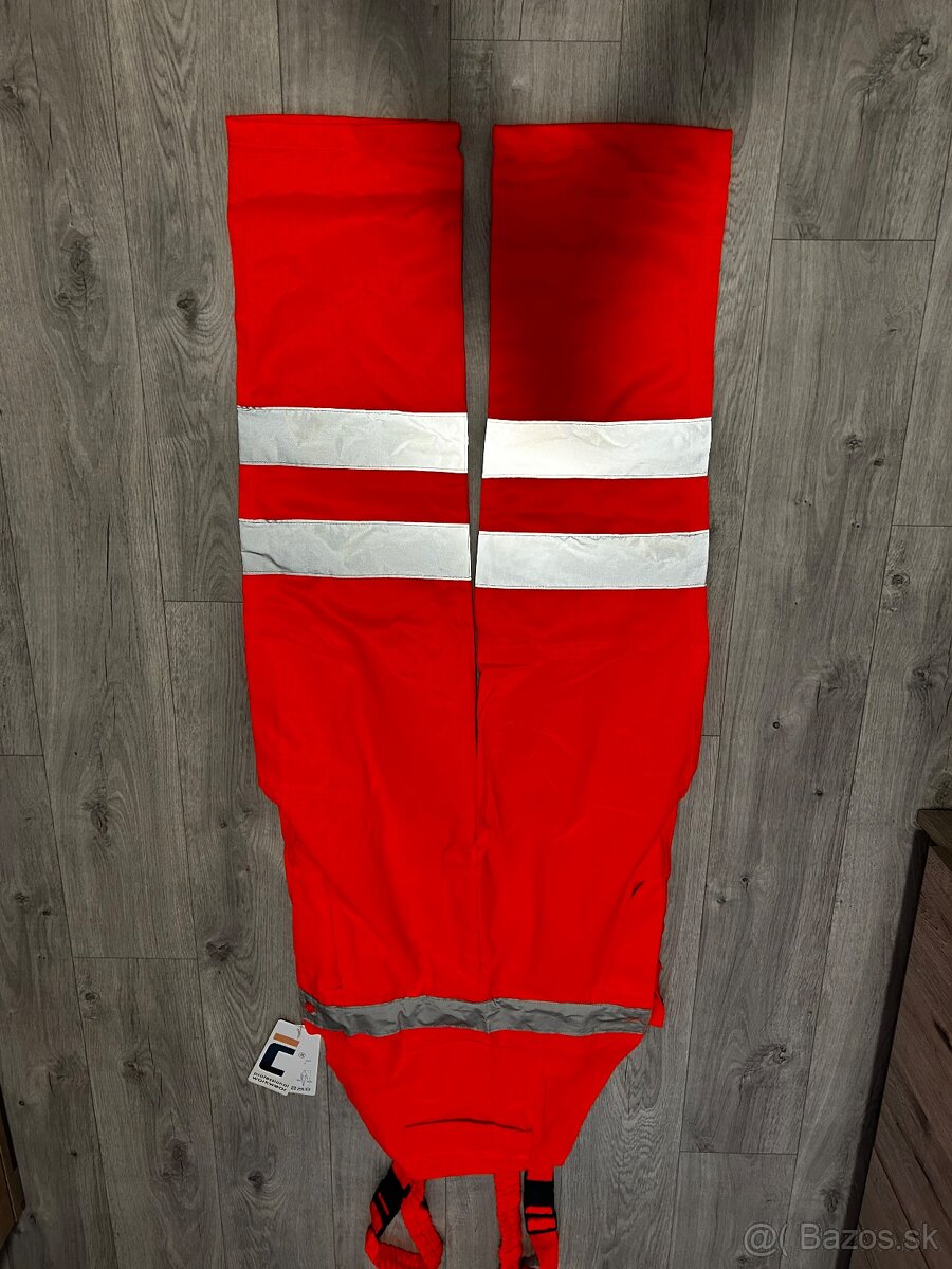 Pracovné oblečenie - 4