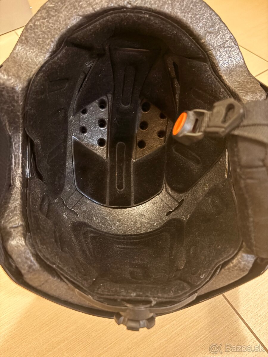 Lyziarska prilba - 4