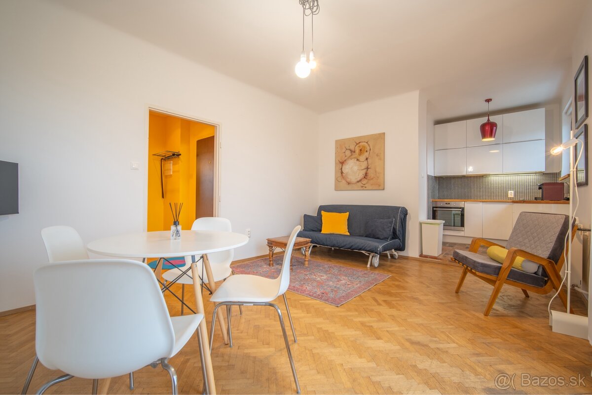 PREDAJ 2 izbový byt s veľkou terasou , Staré Mesto, Panenská - 4