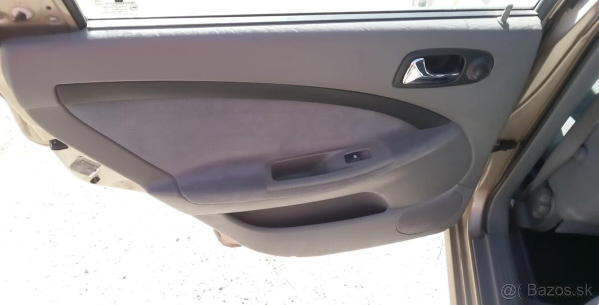 Chevrolet Lacetti 1,6i 80kw - 4