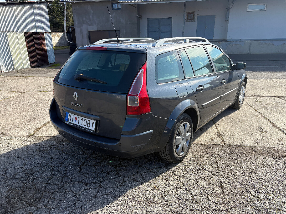 Renault Mégane 1.9 DCi - 4