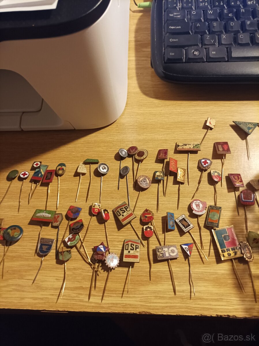 Predám zbierku odznakov - 4