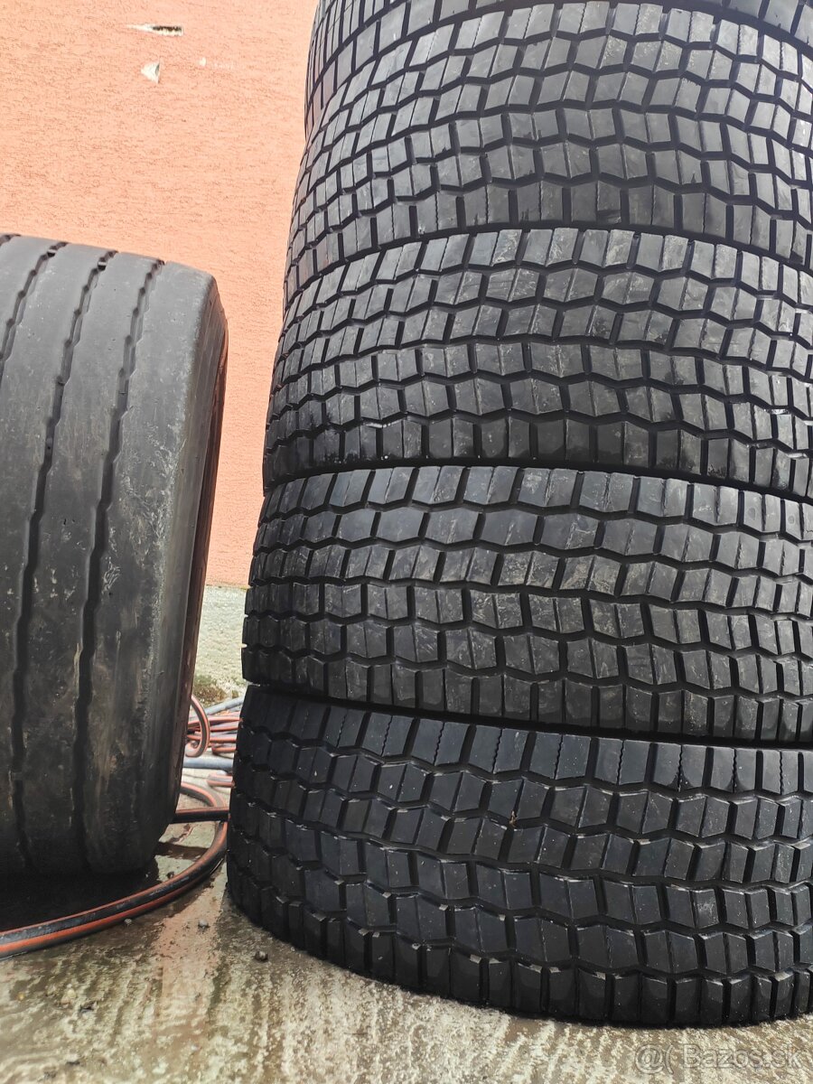 • 315/70 R22,5 Hankook - 4