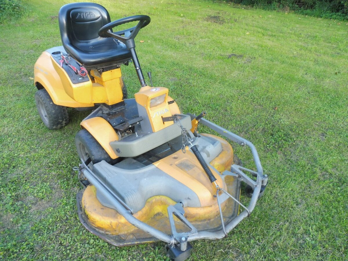 predám kosačku STIGA. rider má pohon 4x4, profesional - 4