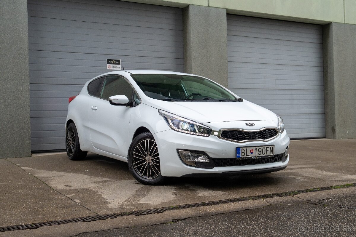 Kia ProCeed 2013, 1.4i M6, SR - 1.majiteľ - 4