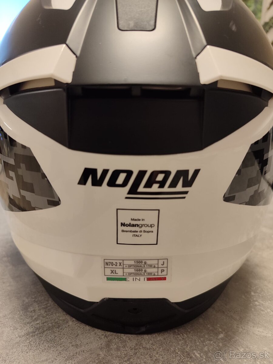 Prilba na motorku - 4