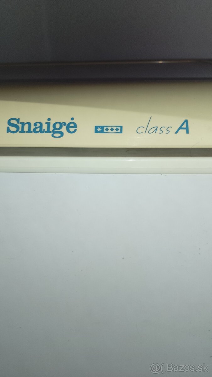 Chladnička s mrazničkou - 4