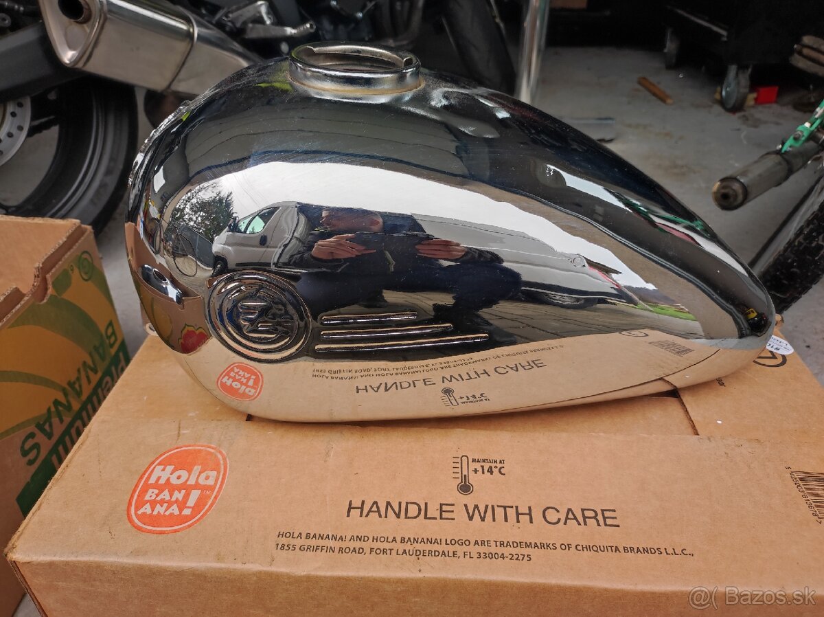 Nádrž ČZ 150 C - 4