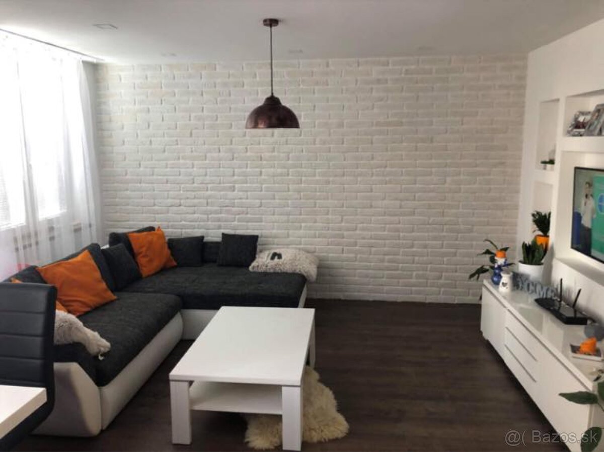 Tehlovy obklad biely - 4