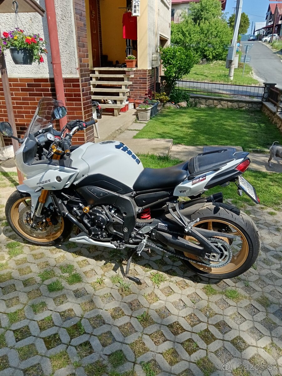 Yamaha fz8/Fazer - 4