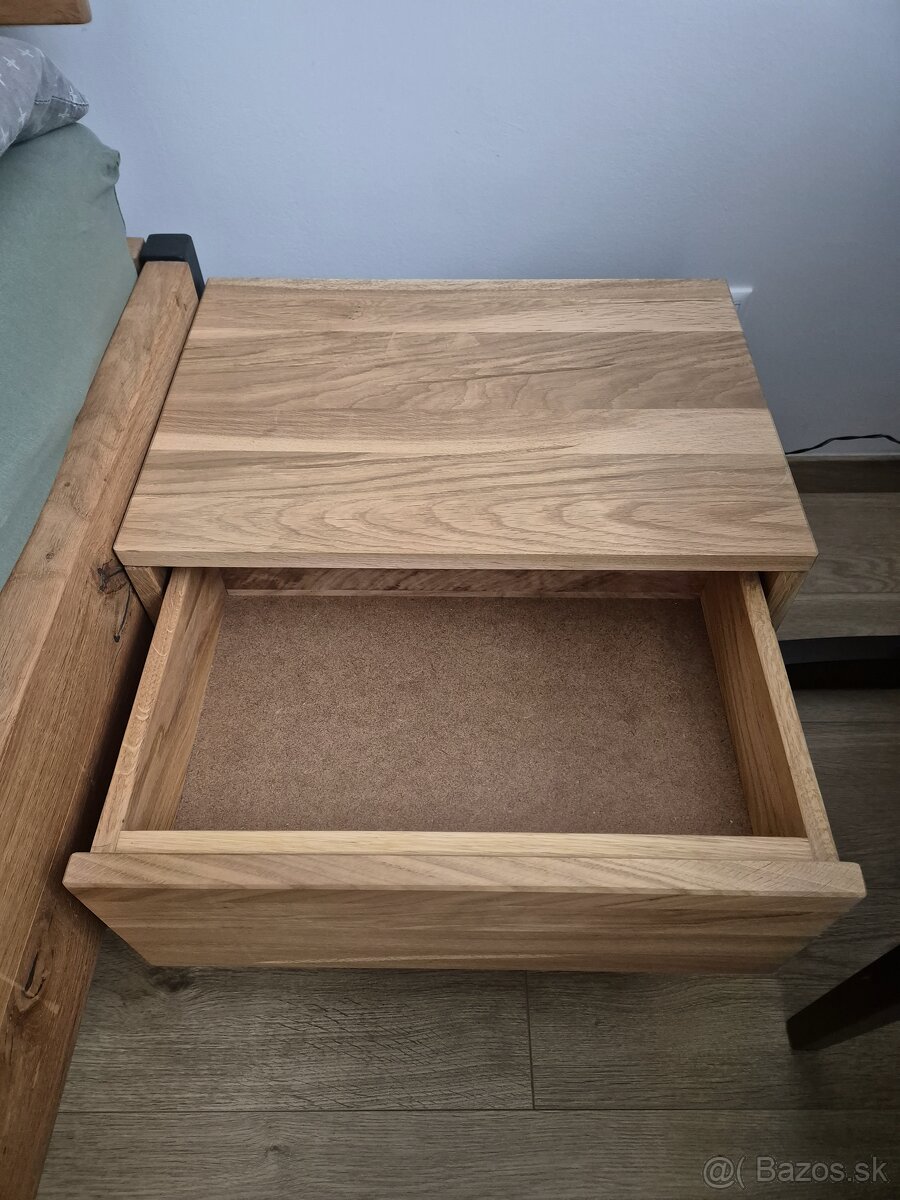 Nocné dubove stoliky 2x - 4