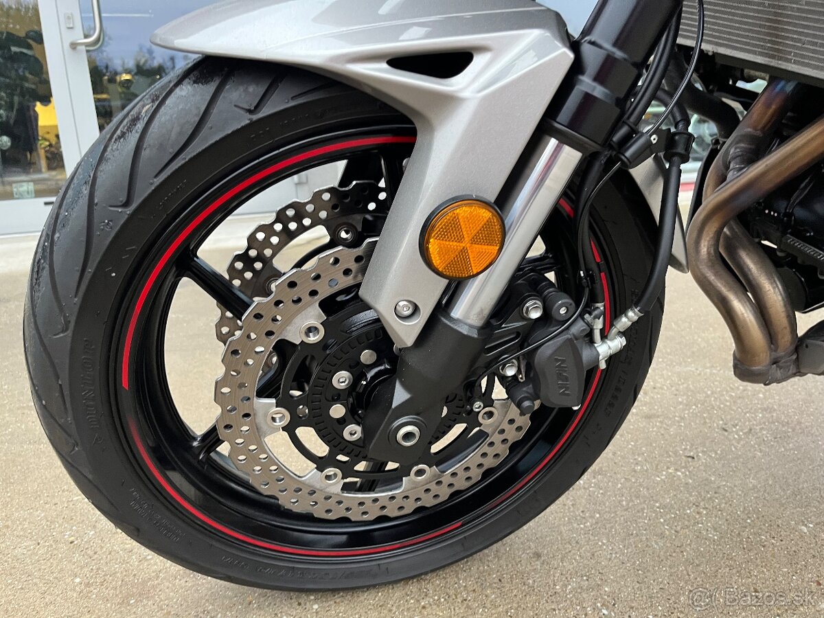 Kawasaki Versys 650 - 4