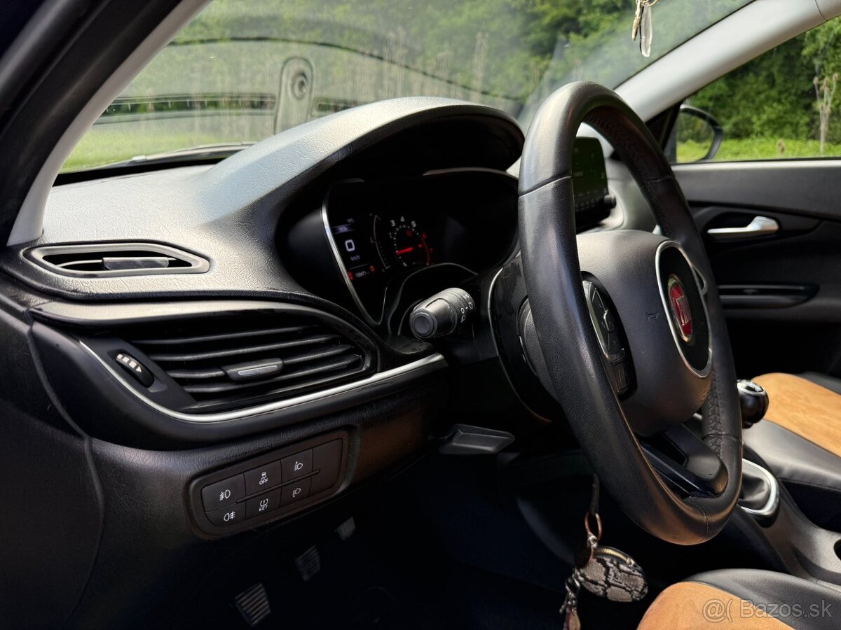 Fiat Tipo 1.4 mirror - 4