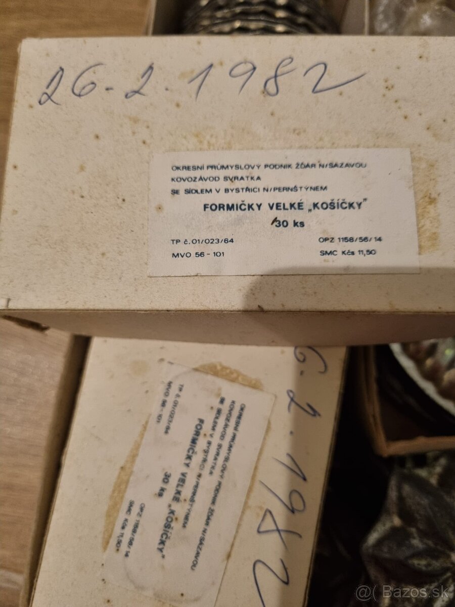 Staré formičky na pečenie - 4