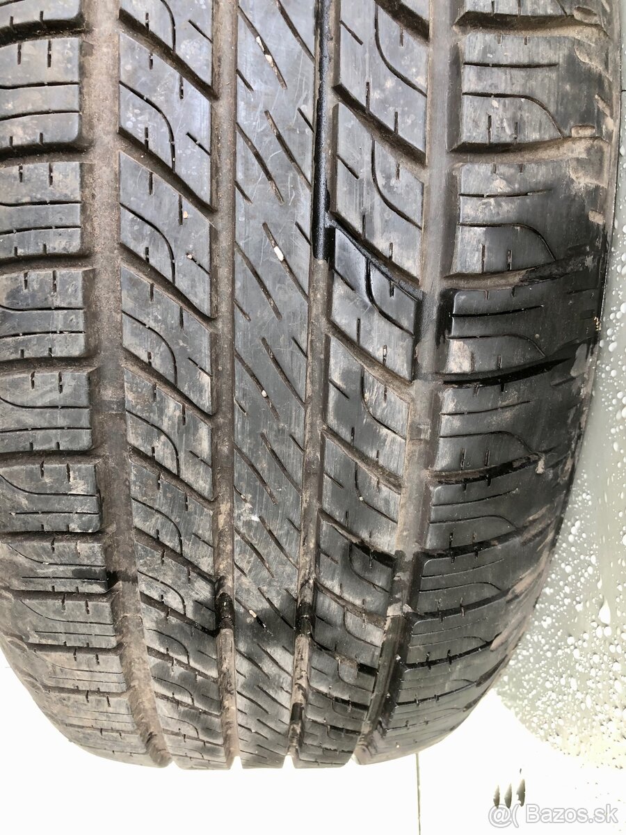 Good Year Wrangler 255/55R19 - 4
