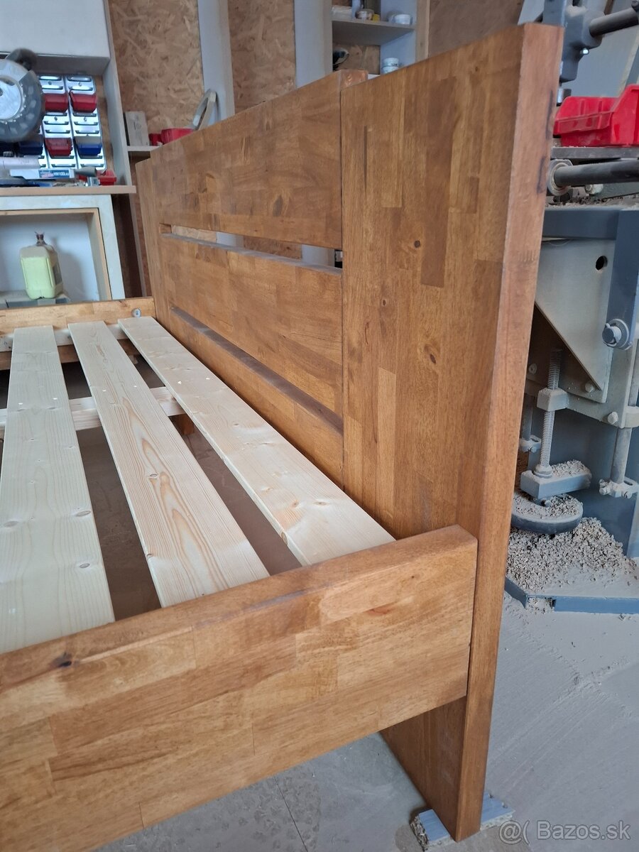 Manželská posteľ - 4