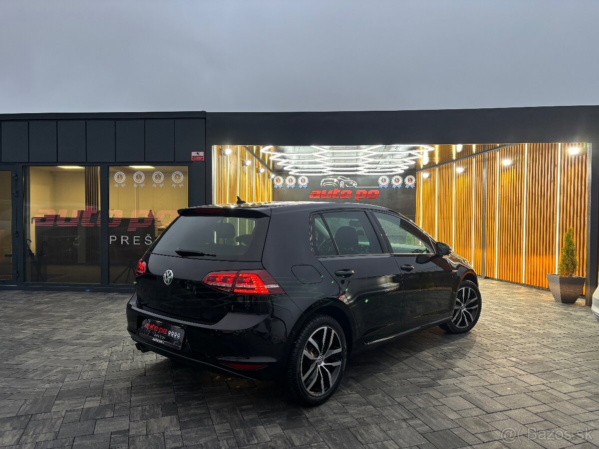 Volkswagen Golf 2.0 TDI CUP EDITION Comfortline - 4