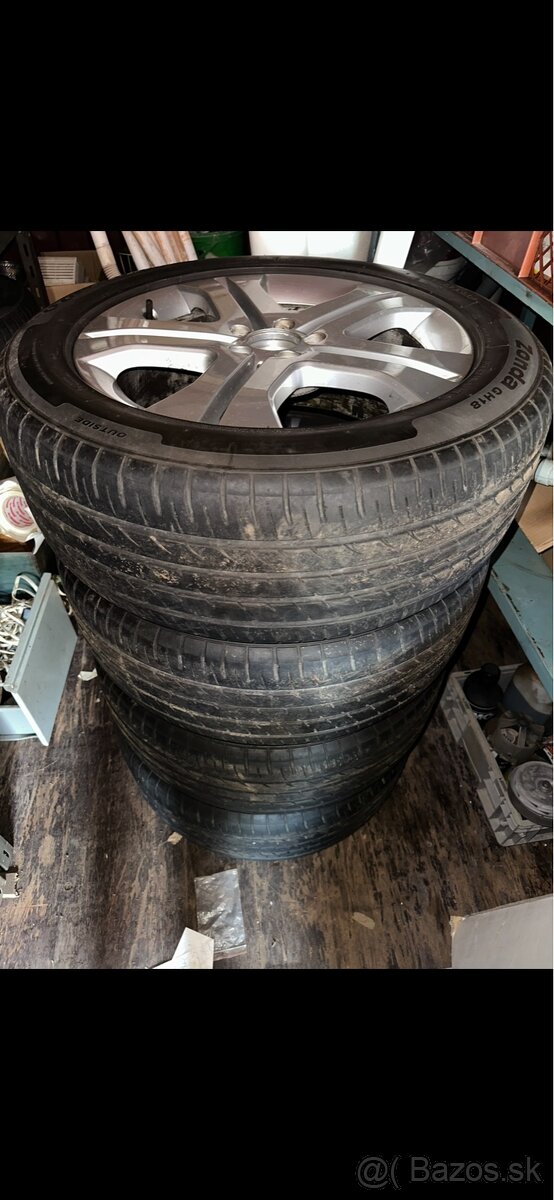 Mercedes elektróny r19 - 4