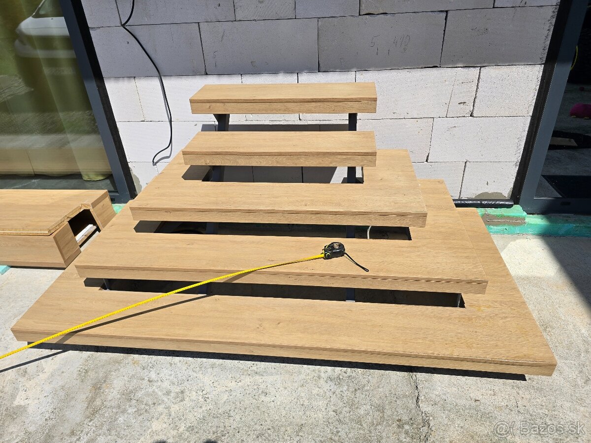 Schody + parapety - Robené na mieru - 4