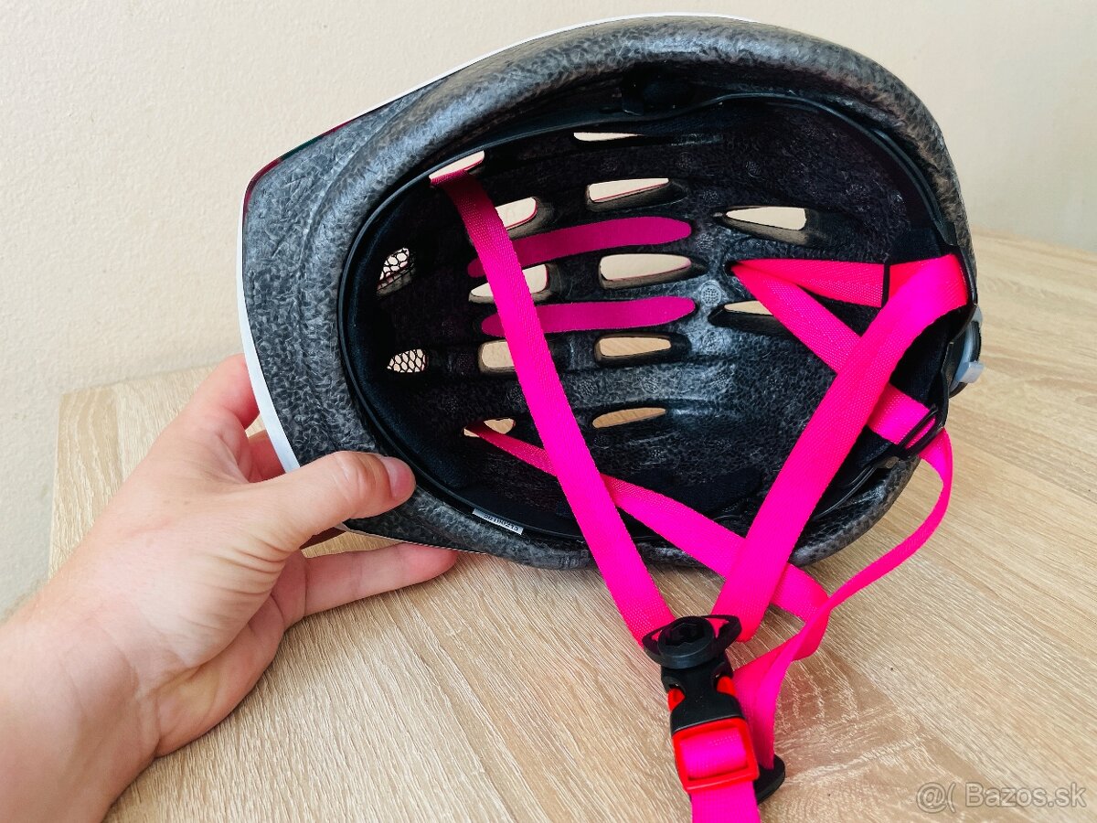 Dievčenská cyklistická prilba - 4